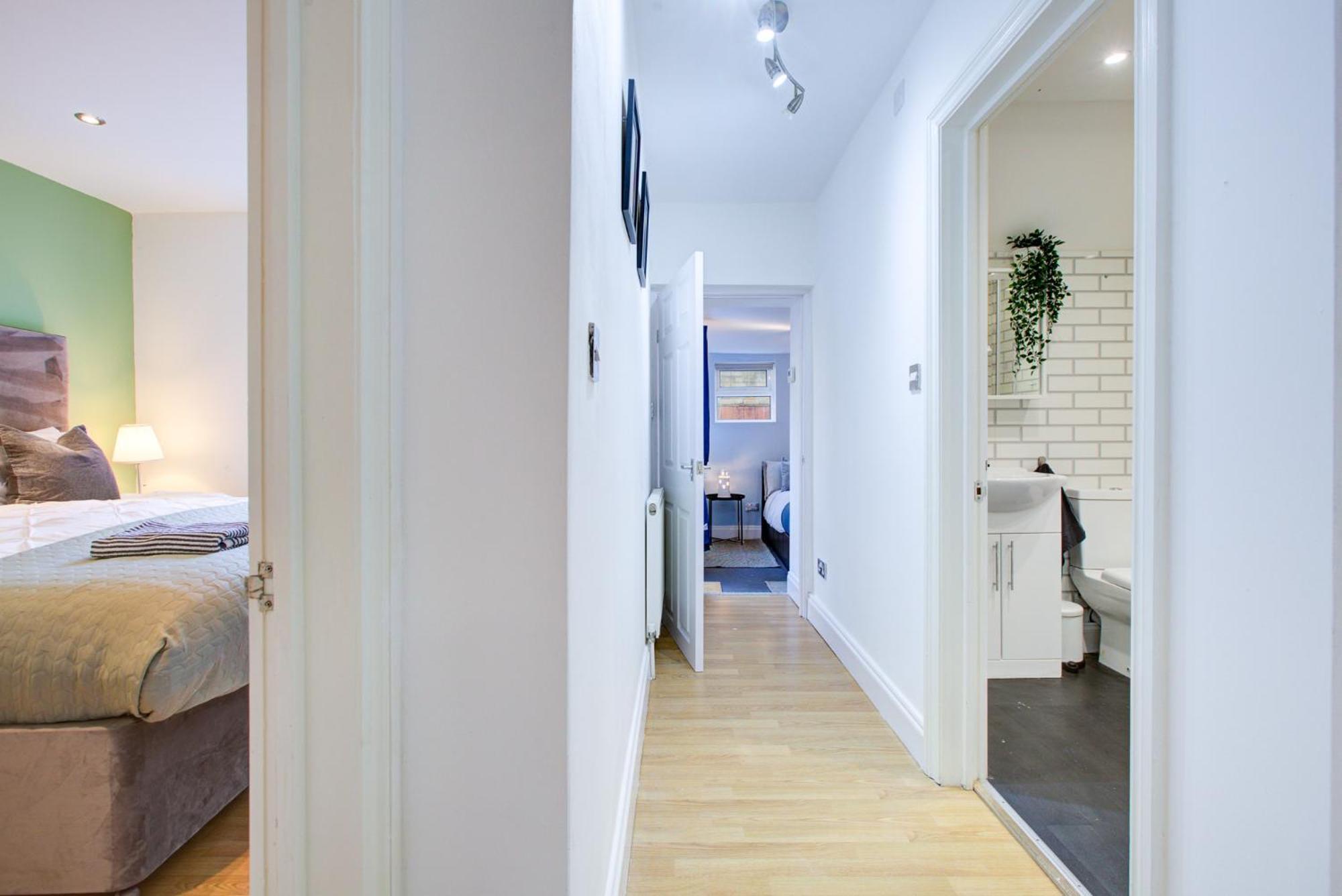Ethelbert - Arree Apartment